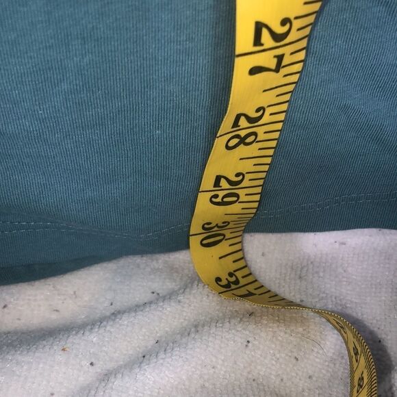 NWOT Womens Med LuLaRoe Distressed Style Graphic LS Shirt - Picture 5 of 8